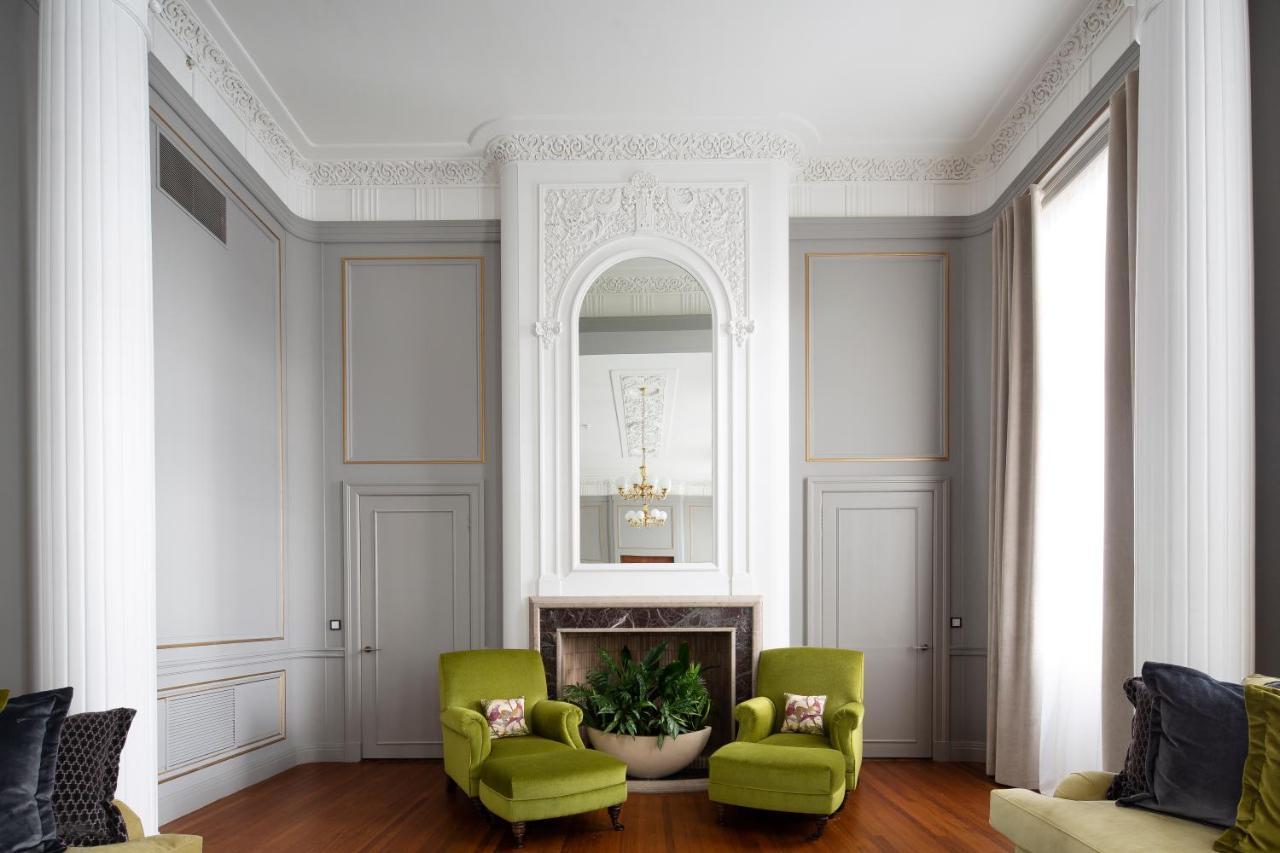 Cheval The Edinburgh Grand Aparthotel Bagian luar foto The interior of the hotel