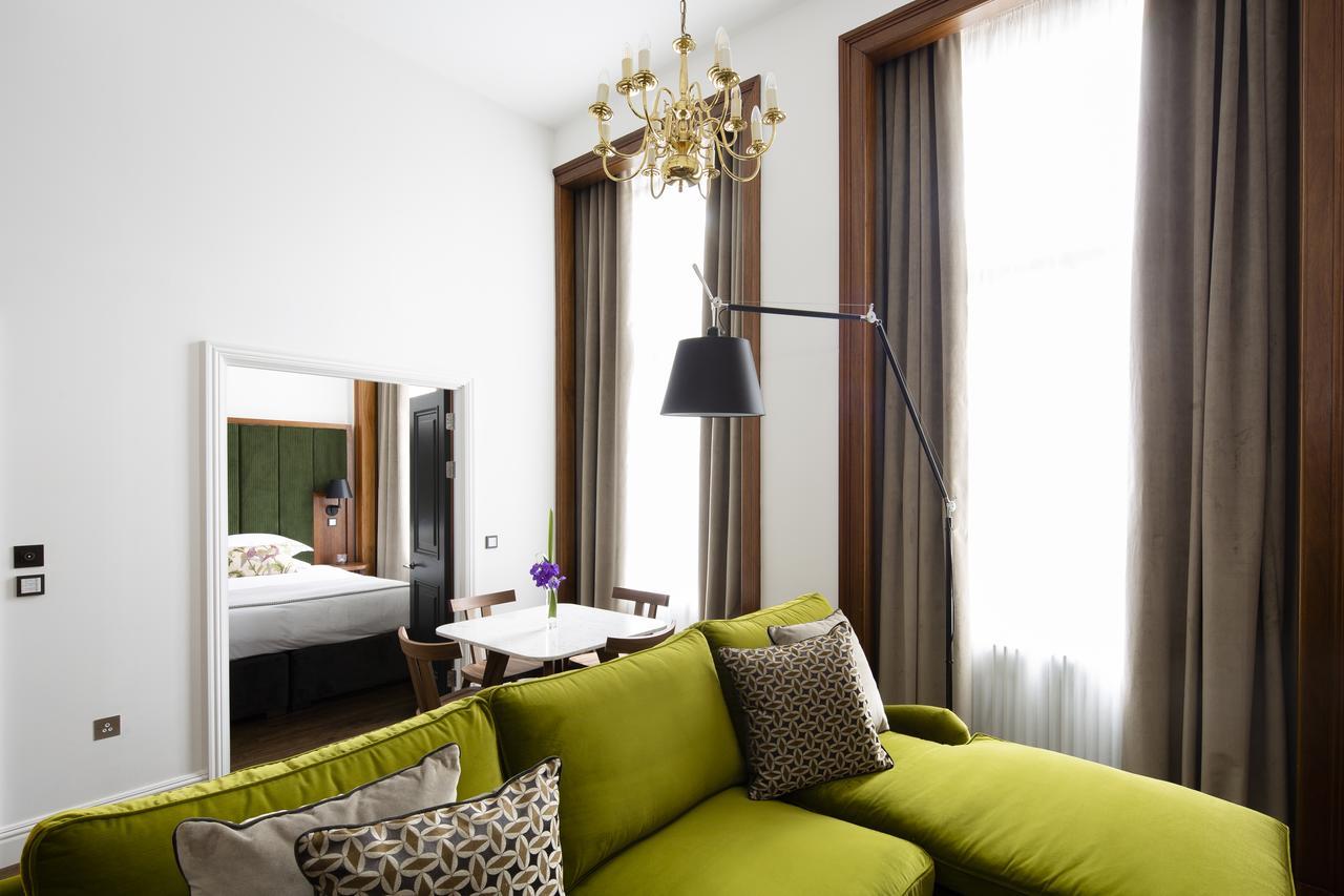 Cheval The Edinburgh Grand Aparthotel Bagian luar foto A suite at the Hotel